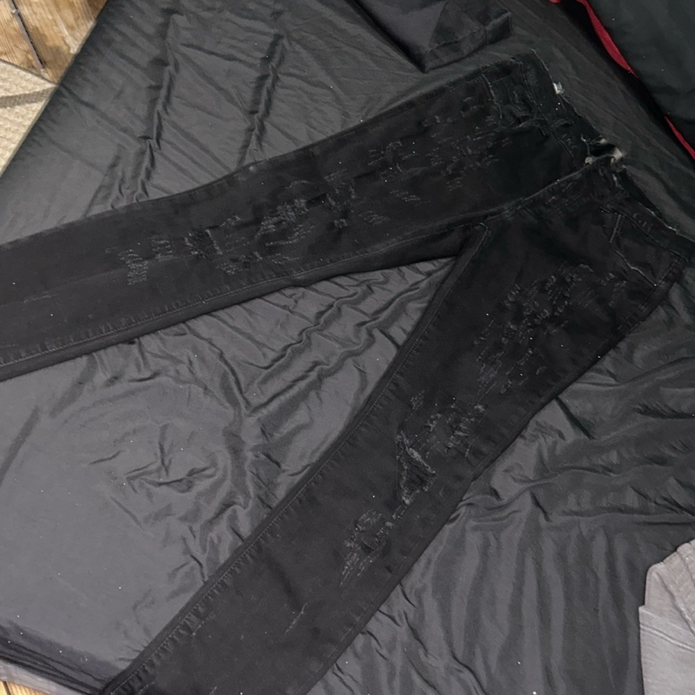 Men’s Size 32 Valabasas Jeans